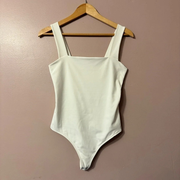 Abercrombie and Fitch Soft Collection Squareneck Bodysuit White Women  Size M - Picture 1 of 7